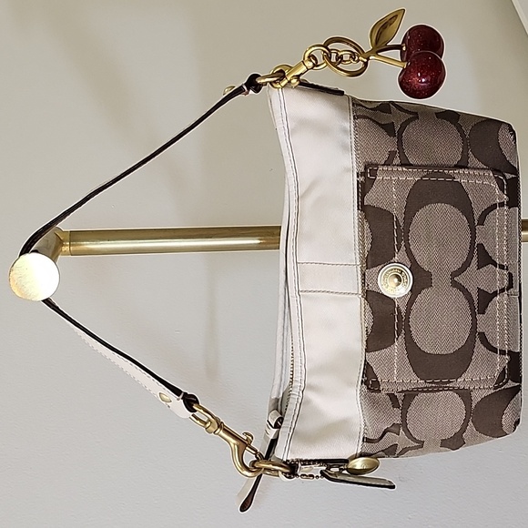 Coach Y2K Soho Brown/Beige Signature Canvas Front Pocket Baguette Bag W/ Wallet - Picture 2 of 16